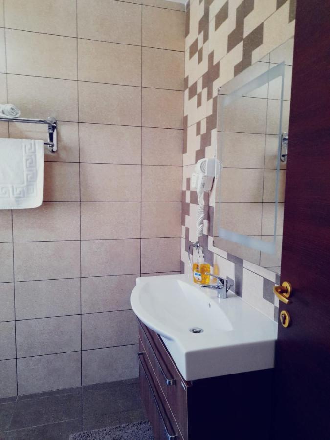 D'Ambrogio Guest House Rabat Bagian luar foto