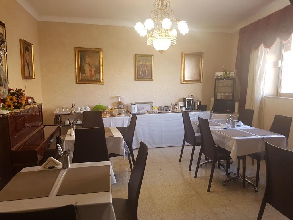 D'Ambrogio Guest House Rabat Bagian luar foto