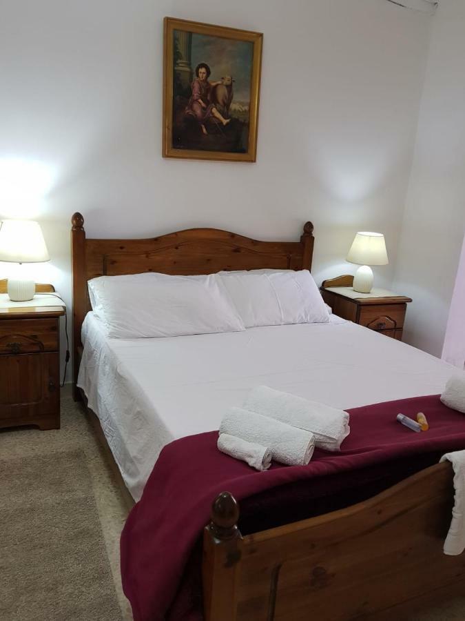 D'Ambrogio Guest House Rabat Bagian luar foto